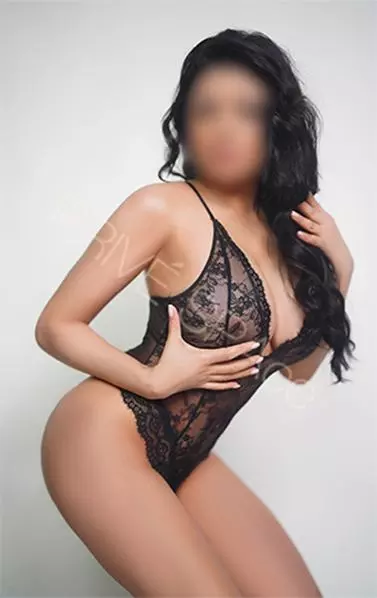 Jimena, Erotic Masseuse for erotic massages in Madrid